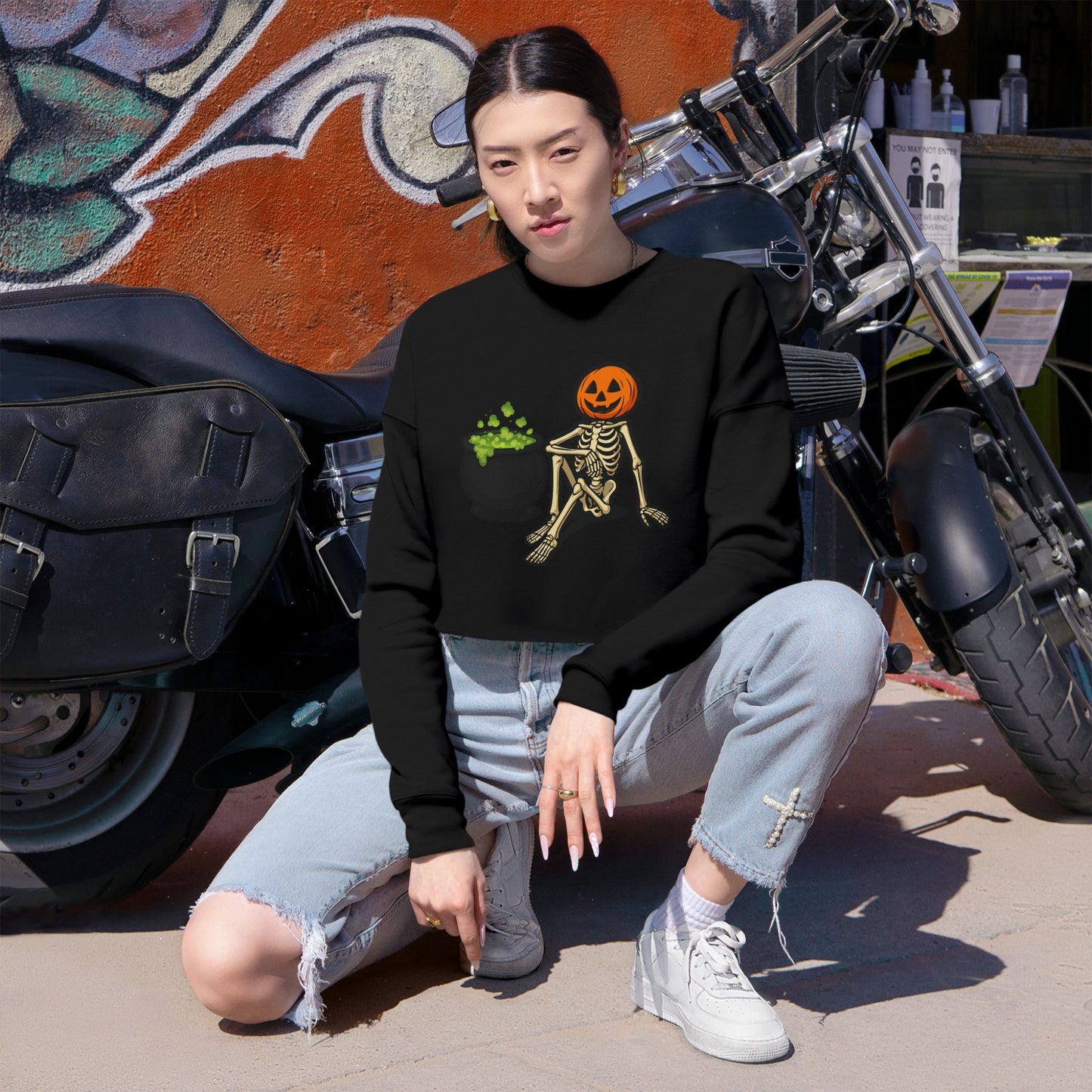 Halloween Skeleton Pumpkin Cropped Sweatshirt, Trendy Sweatshirt